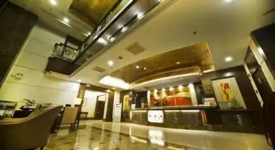 GREEN GARDEN HOTEL