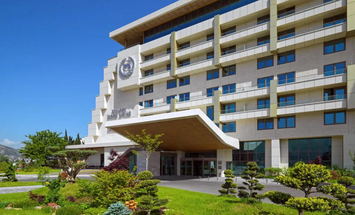 SHERATON GRAND TBILISI METECHI PALACE