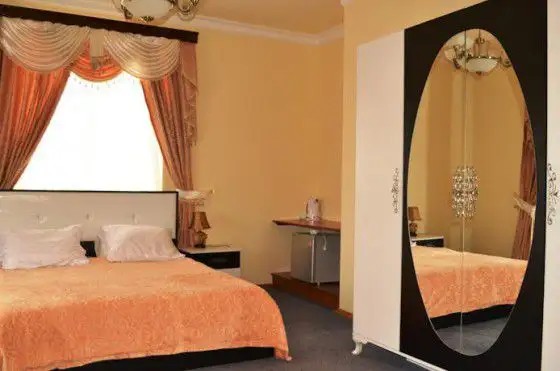 GIZ GALASI HOTEL