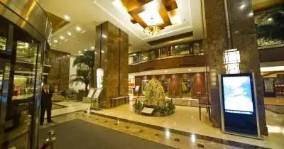 GREEN GARDEN HOTEL