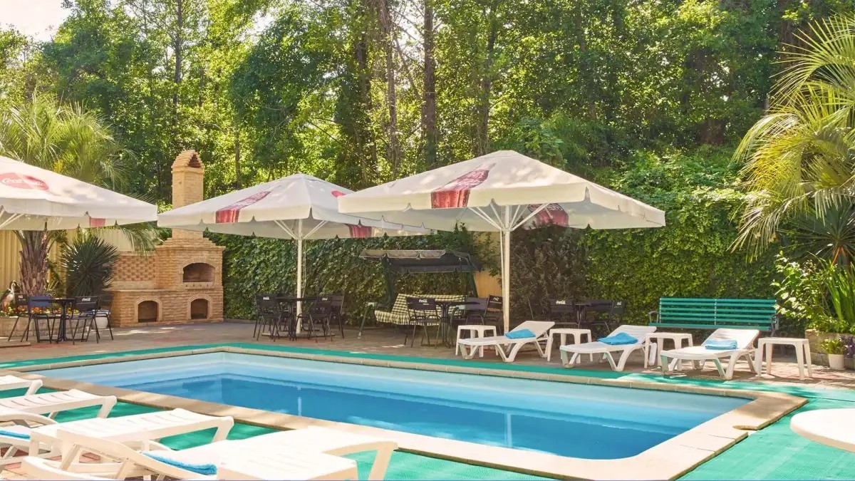 МАРИНА ИНН (MARINA INN)