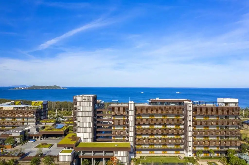 1 HOTEL HAITANG BAY