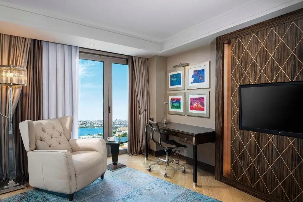 RADISSON BLU HOTEL ISTANBUL PERA