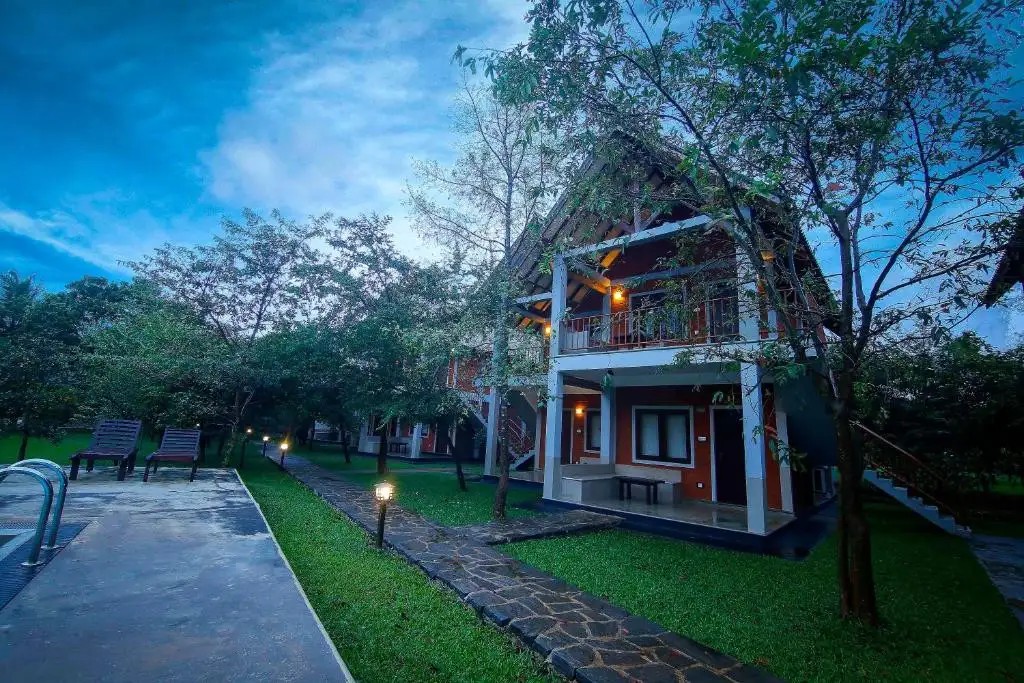 ELEPHAS RESORT AND SPA