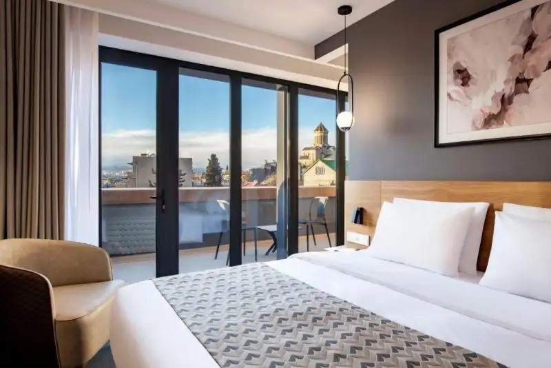 CLOCKS HOTEL TBILISI