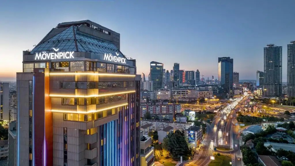 MOVENPICK HOTEL ISTANBUL BOSPHORUS (EX.MERCURE ISTANBUL THE PLAZA BOSPHORUS)