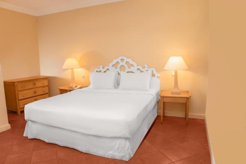 2 bedroom suite