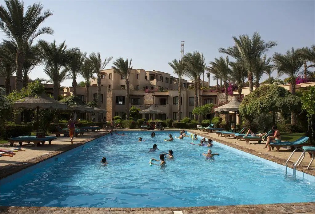 TAMRA BEACH RESORT