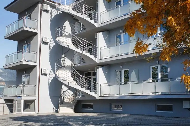DIAMOND DELUX HOTEL