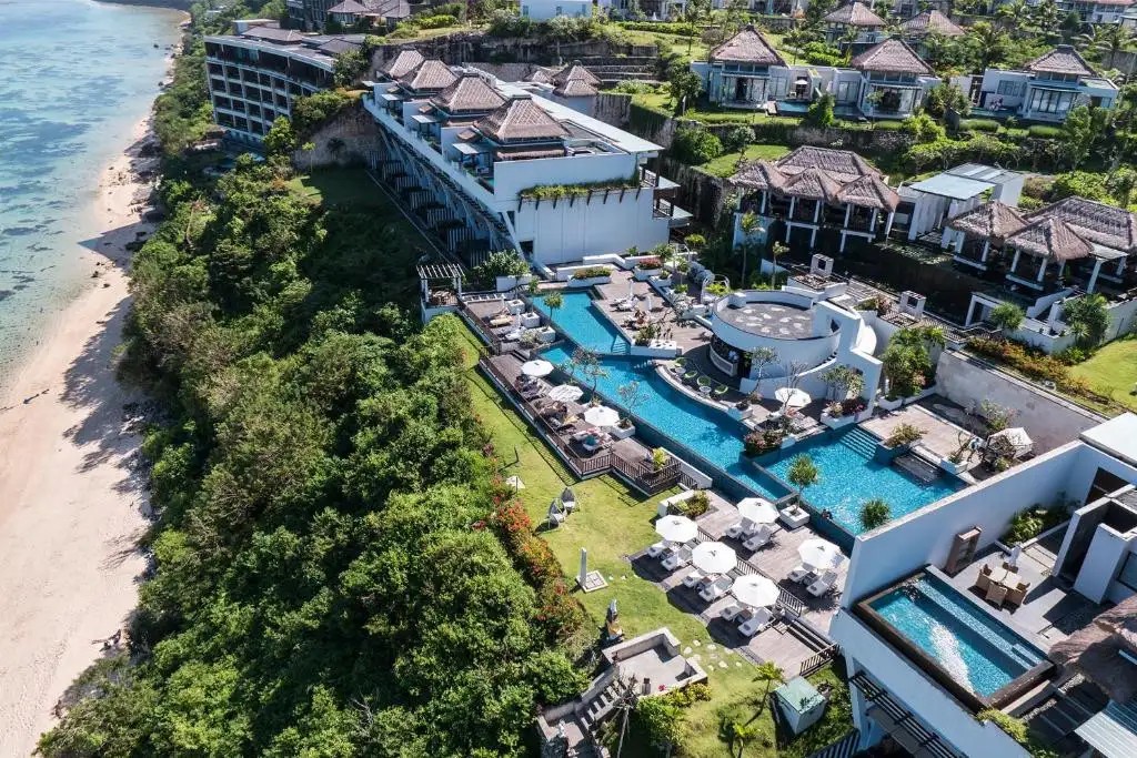 SAMABE BALI SUITES & VILLAS
