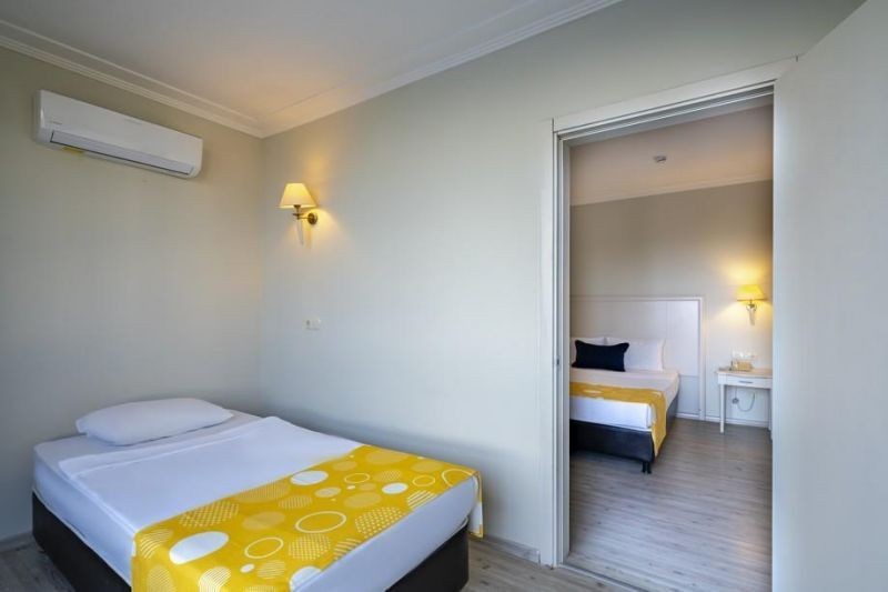 family suite sea view
