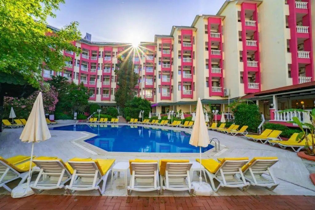 BIENO CLUB HOTEL SVS (EX. BONE CLUB HOTEL SVS)