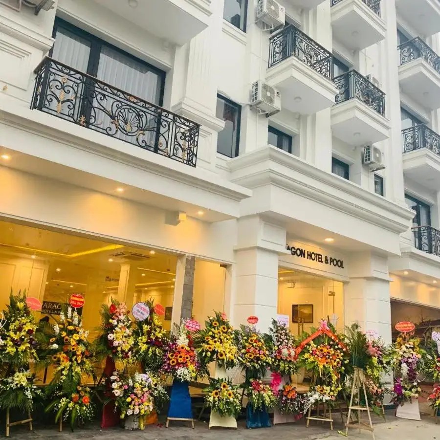 PARAGON NOI BAI HOTEL & POOL