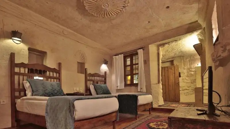 URGUP EVI CAVE