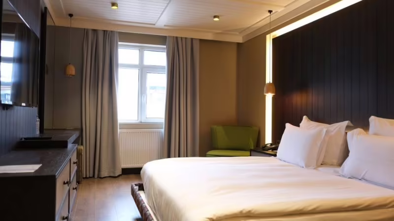 NO 21 HOTEL