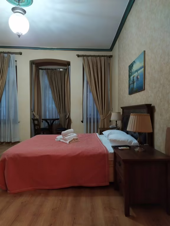 ISTANBUL IRISH HOTEL