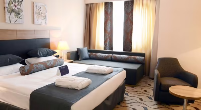 MOLTON SISLI