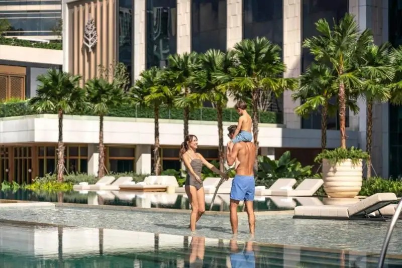 FOUR SEASONS HOTEL BANGKOK AT CHAO PHRAYA RIVER