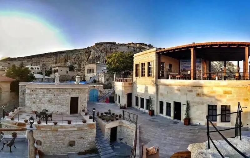 ELYSION CAVE SUITES