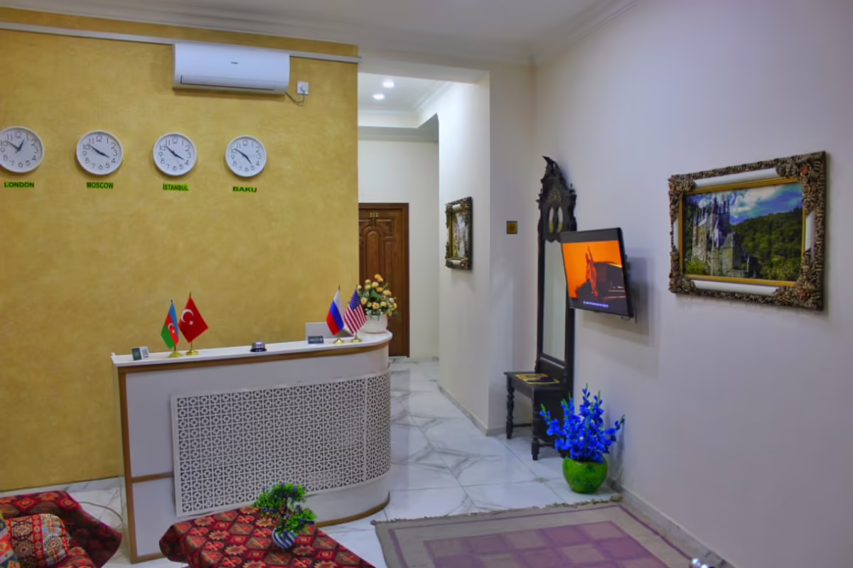 ANTIQUE HOTEL