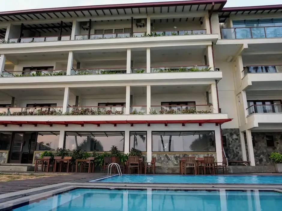 BLUE BEACH HOTEL