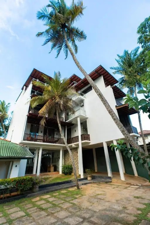 SEA VIEW TOURIST INN