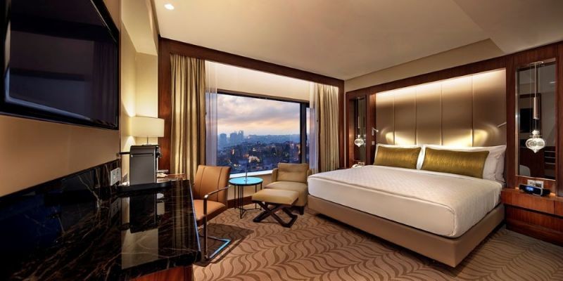 deluxe city view room