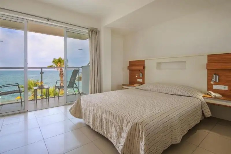 DELTA HOTEL CALIS BEACH