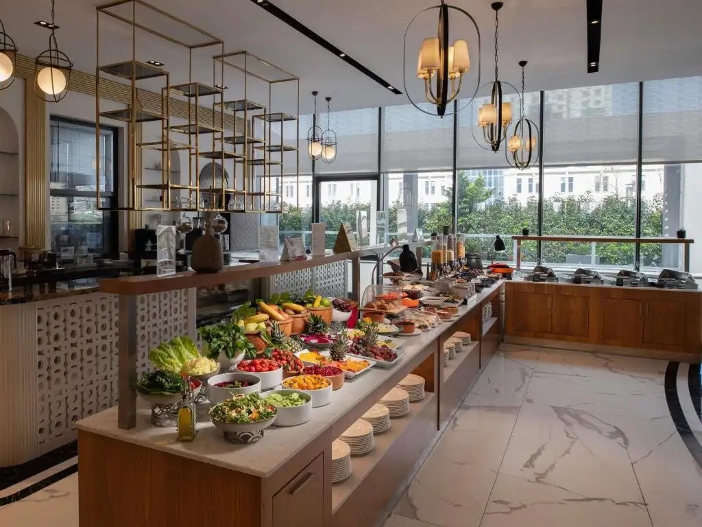 MOVENPICK LIVING ISTANBUL WEST