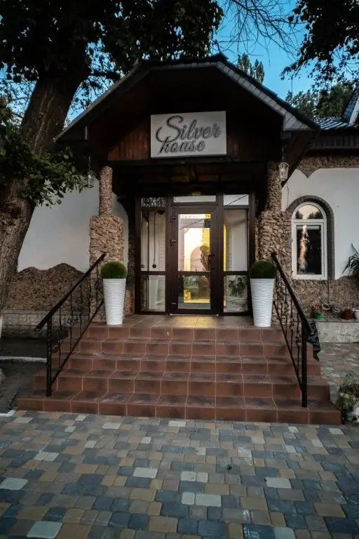 SILVER HOUSE (СИЛЬВЕР ХАУС)