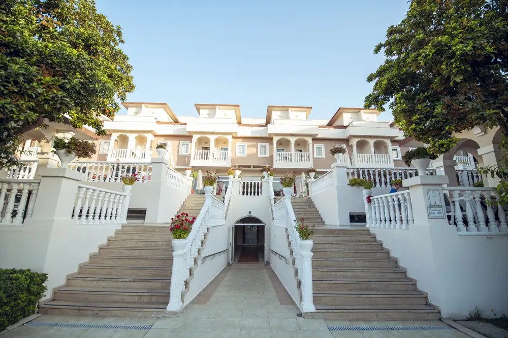 VIKING GARDEN HOTEL (EX. GARDEN RESORT BERGAMOT)