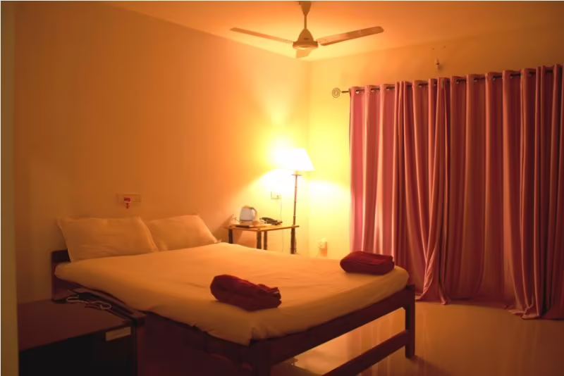 SEA VIEW RESORT ASHHVEM