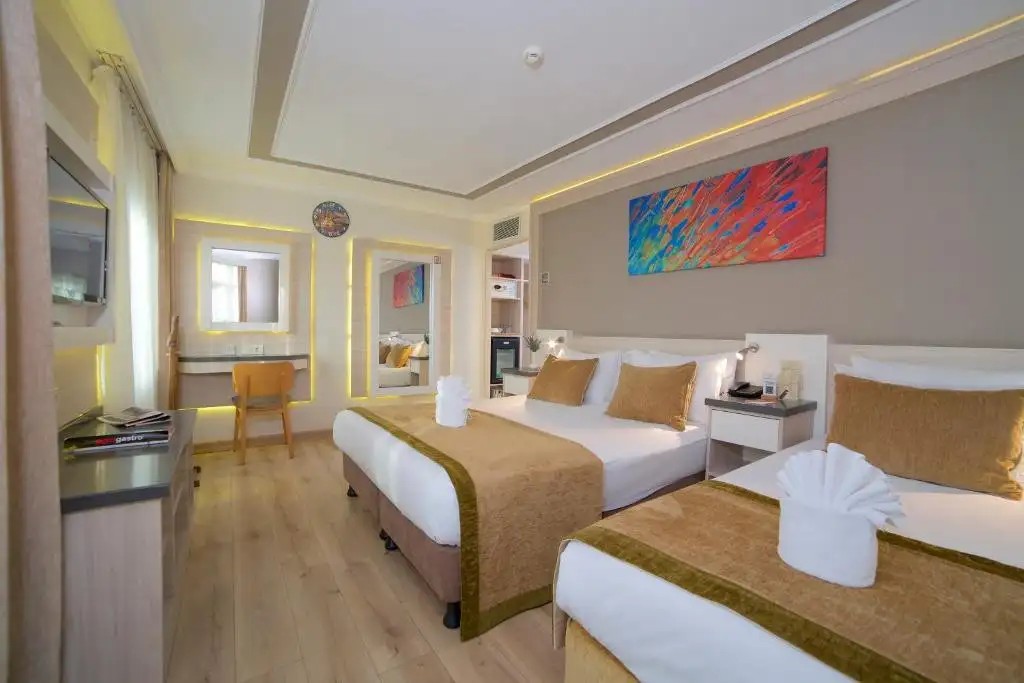 BULVAR PALAS HOTEL