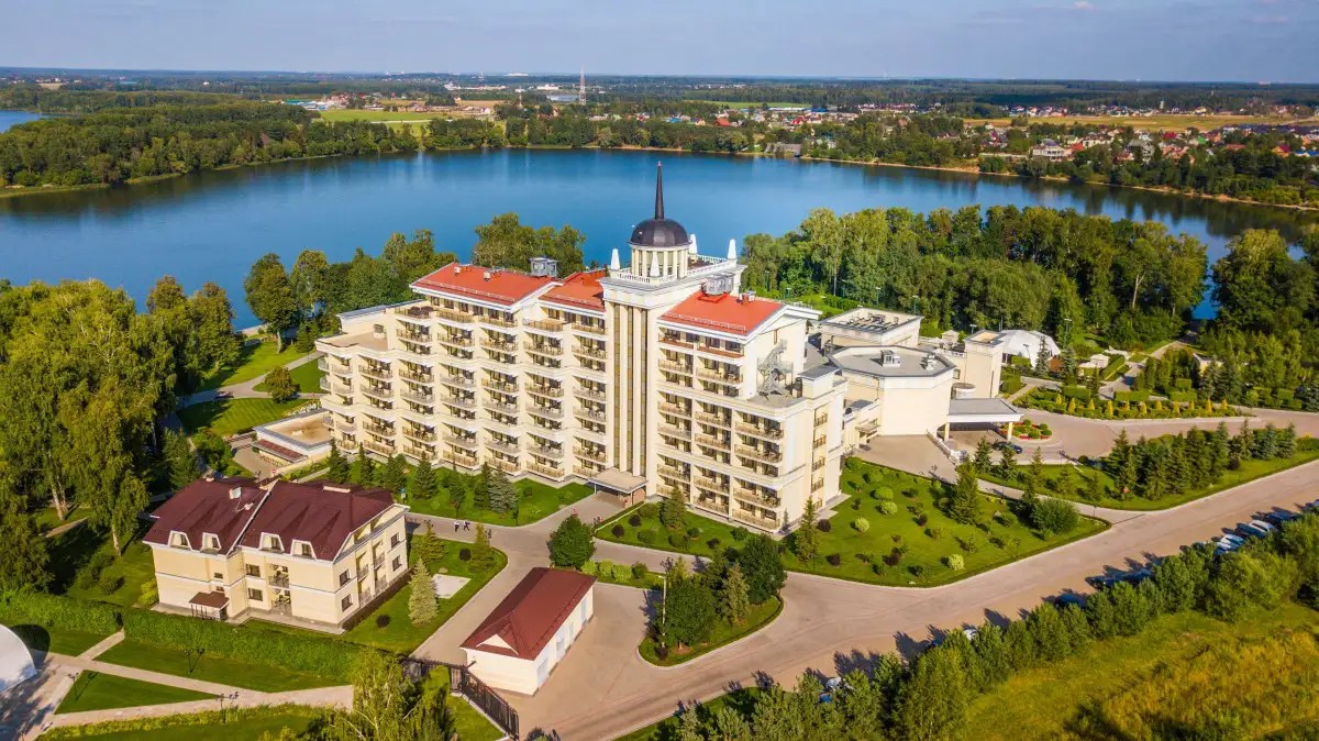 МИСТРАЛЬ ОТЕЛЬ И СПА