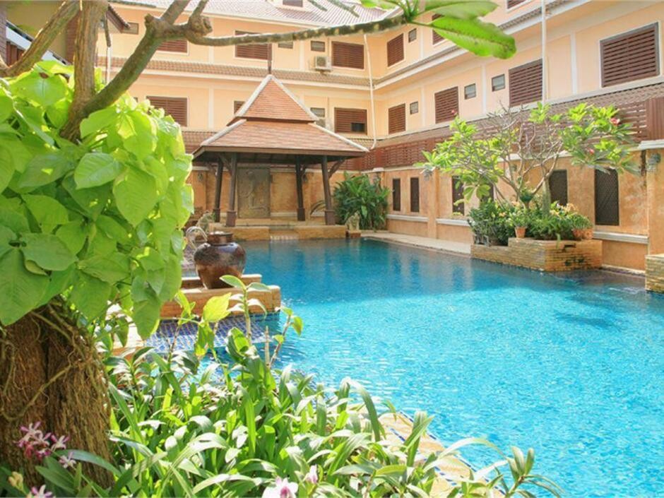 AIYAREE PLACE HOTEL