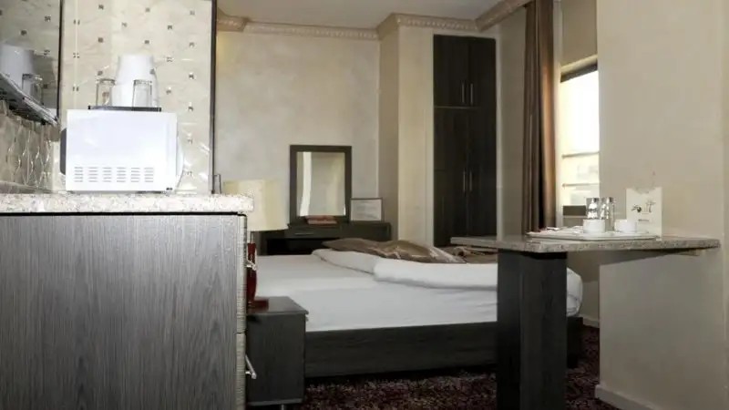 OLIVE HOTEL