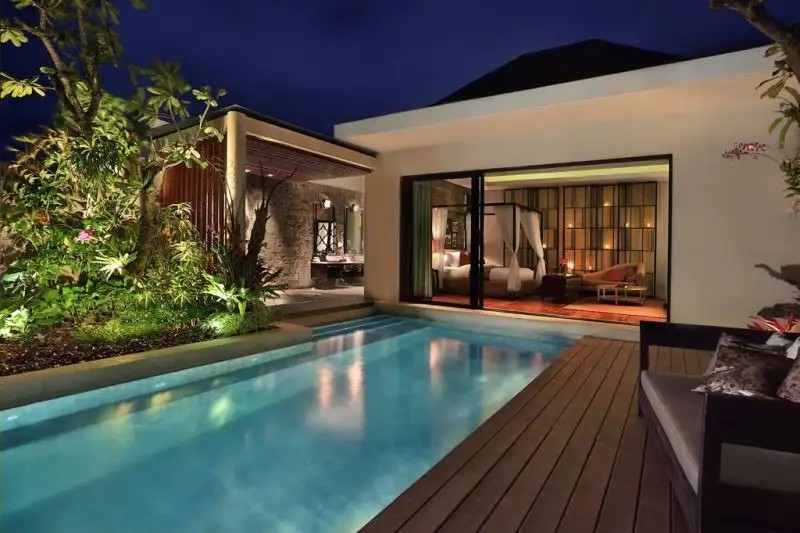 BERRY AMOUR VILLAS