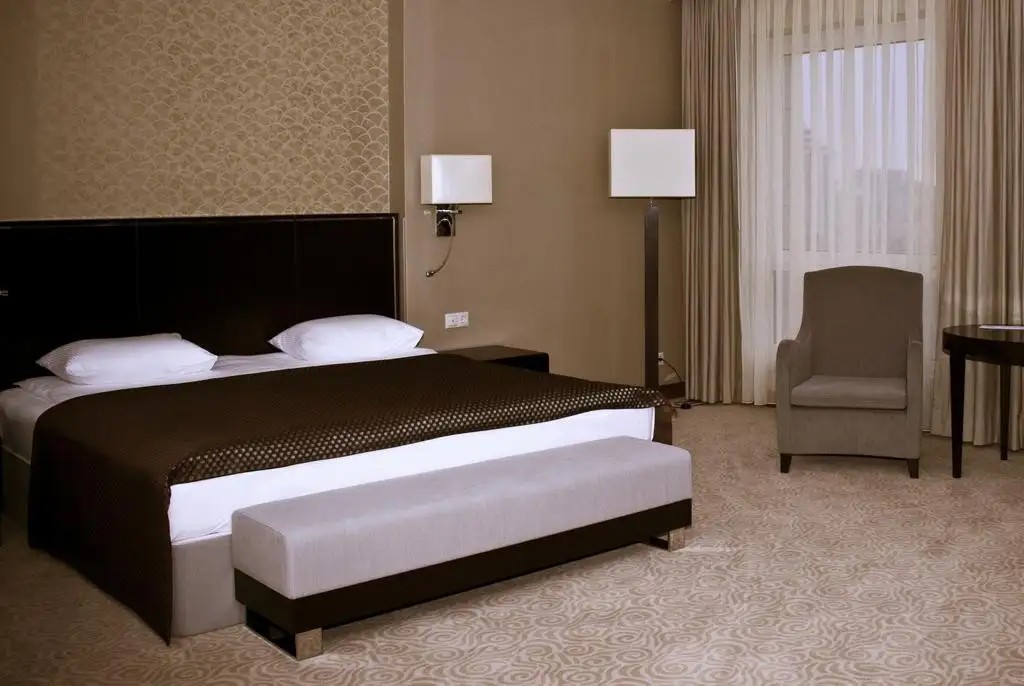 QAFQAZ POINT HOTEL