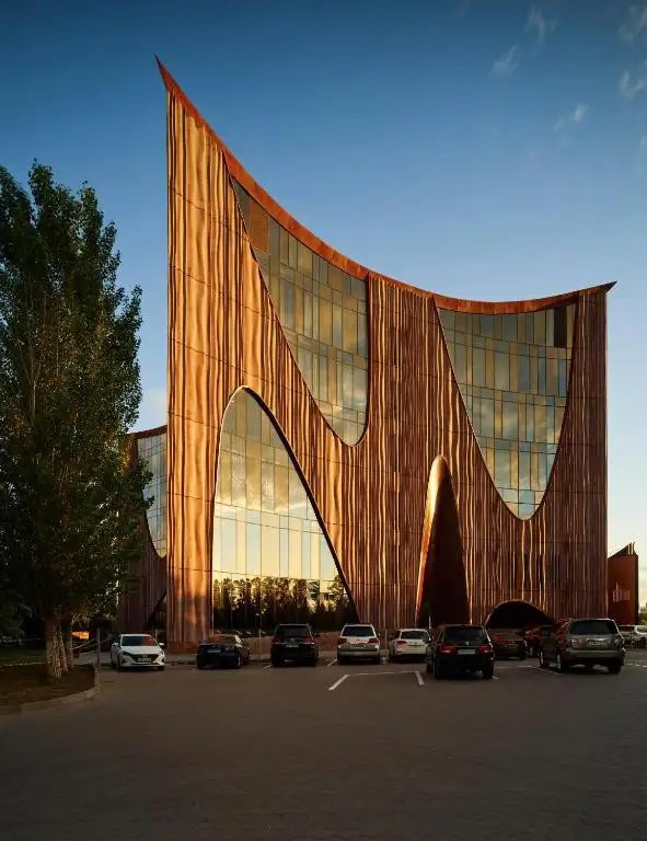 THE VEIL HOTEL (ВЕЙЛ)