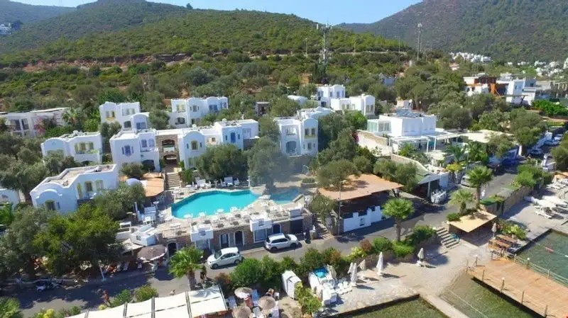 OMAR HOTEL SUITES