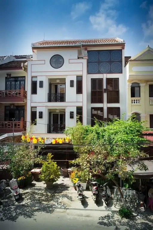 VINH HUNG LIBRARY