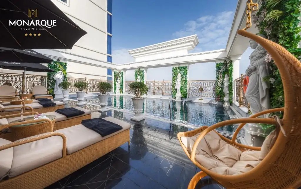 MONARQUE HOTEL DANANG