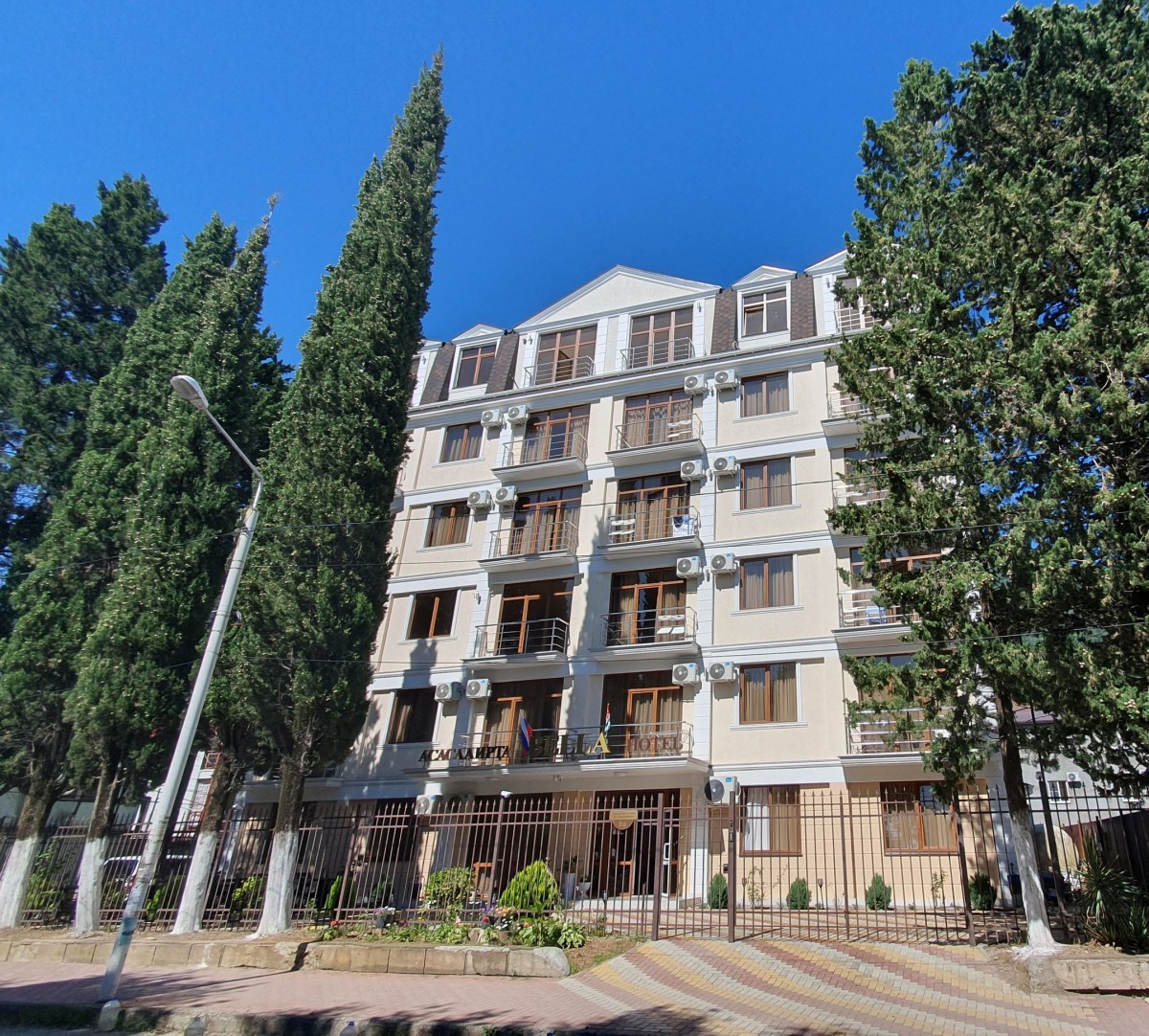 БЕЛЛА