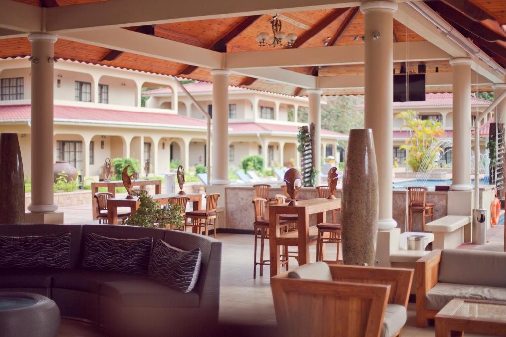 OASIS HOTEL RESTAURANT & SPA