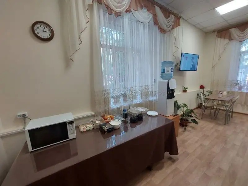 ГОСТИНИЦА НА СУХАРЕВКЕ