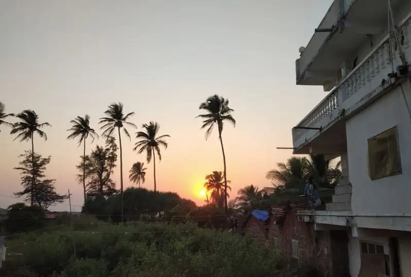 HOLIDAY VILLAGE ARAMBOL