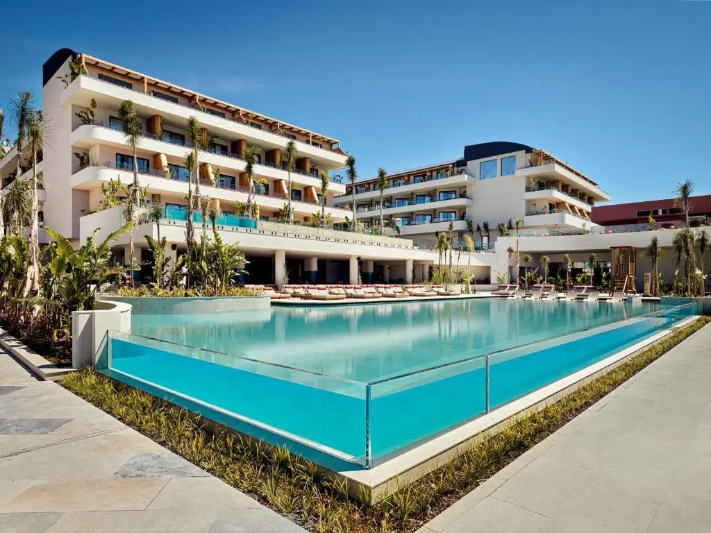 XO CAPE ARNNA RESORT