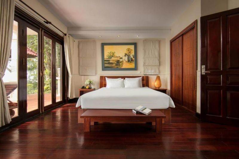 3 bedroom beachfront villa