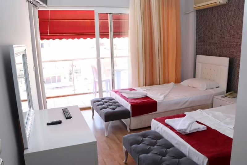 MELODY HOTEL