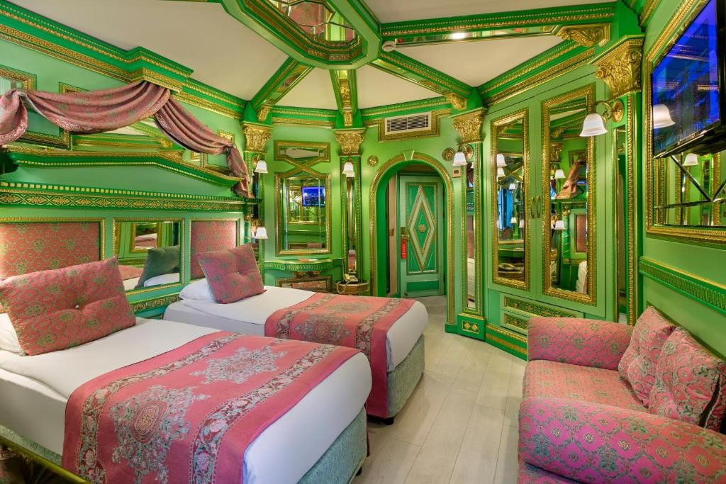 CLUB HOTEL SERA